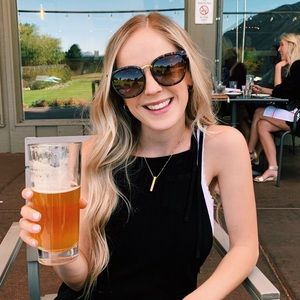 Meet your Posher, Paige